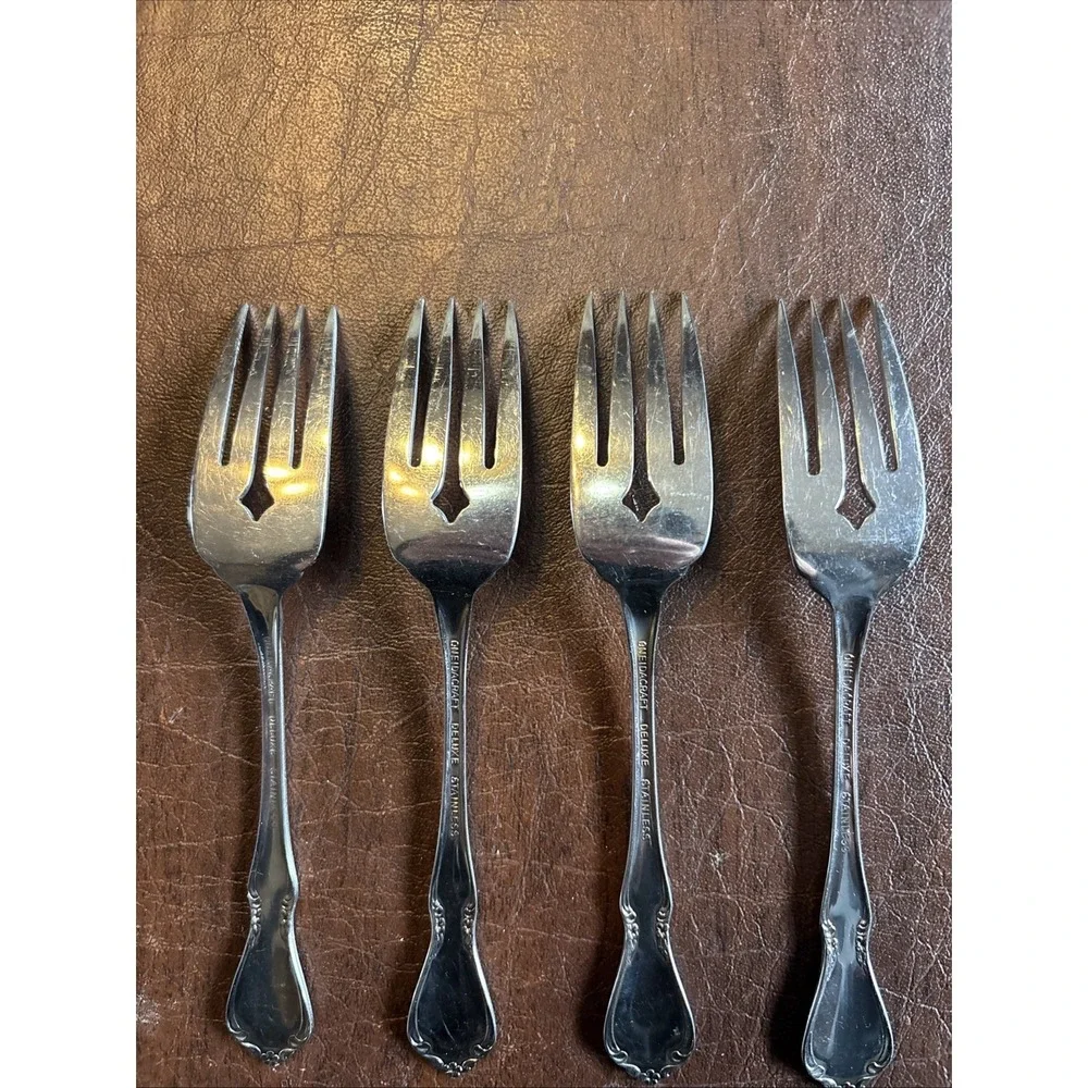 Oneida‎ Oneidacraft Deluxe Chateau Stainless Flatware Salad Forks Set Of 4 .
